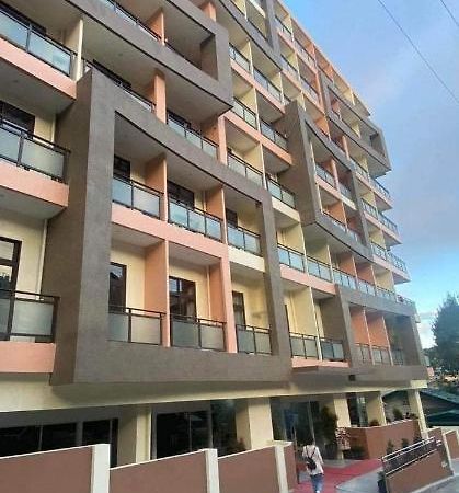 Megatower 3 - Close To Session Road - City Center Baguio City Exterior foto